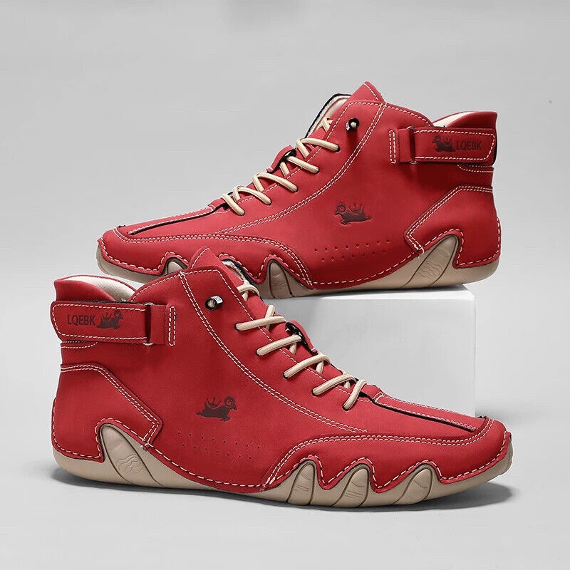 Mens Fashion Show - Sepatu Kasual Kulit untuk Pria, Sneakers