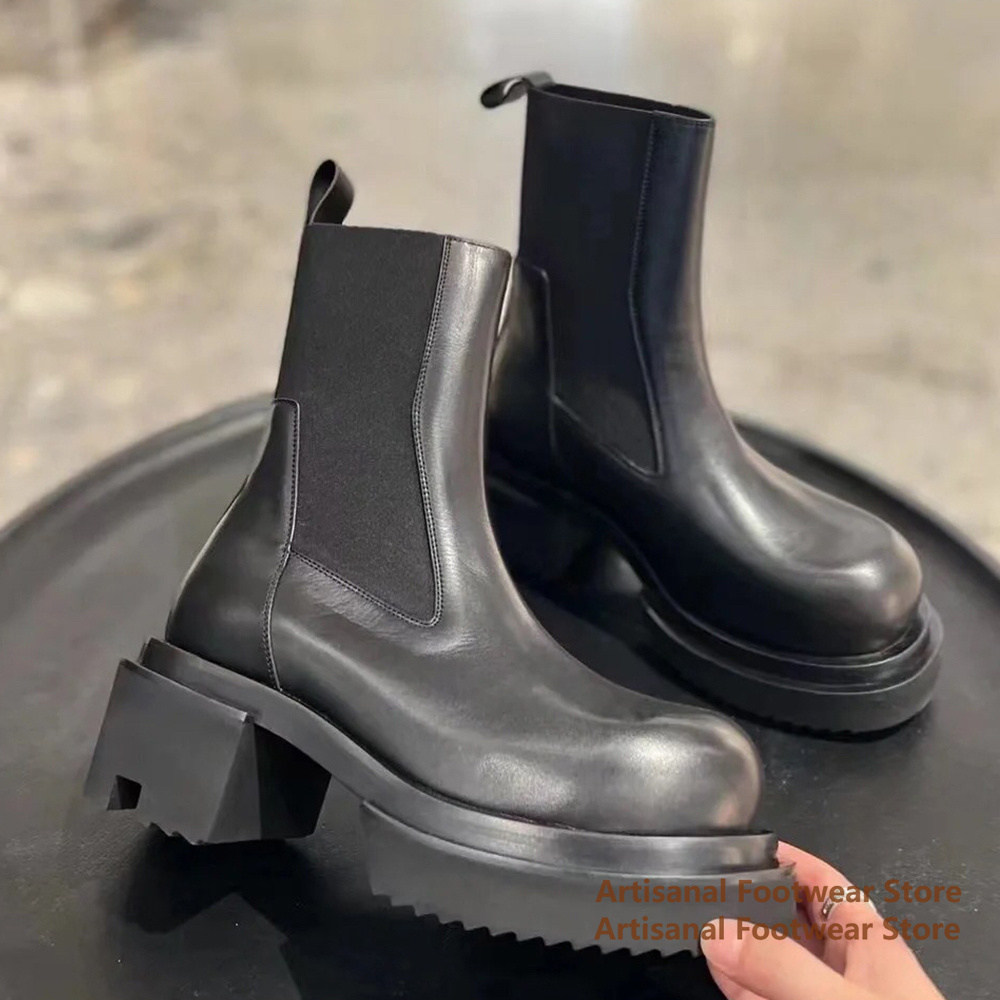 Mens Fashion Show - Sepatu Bot Pria Bersol Tebal Kulit