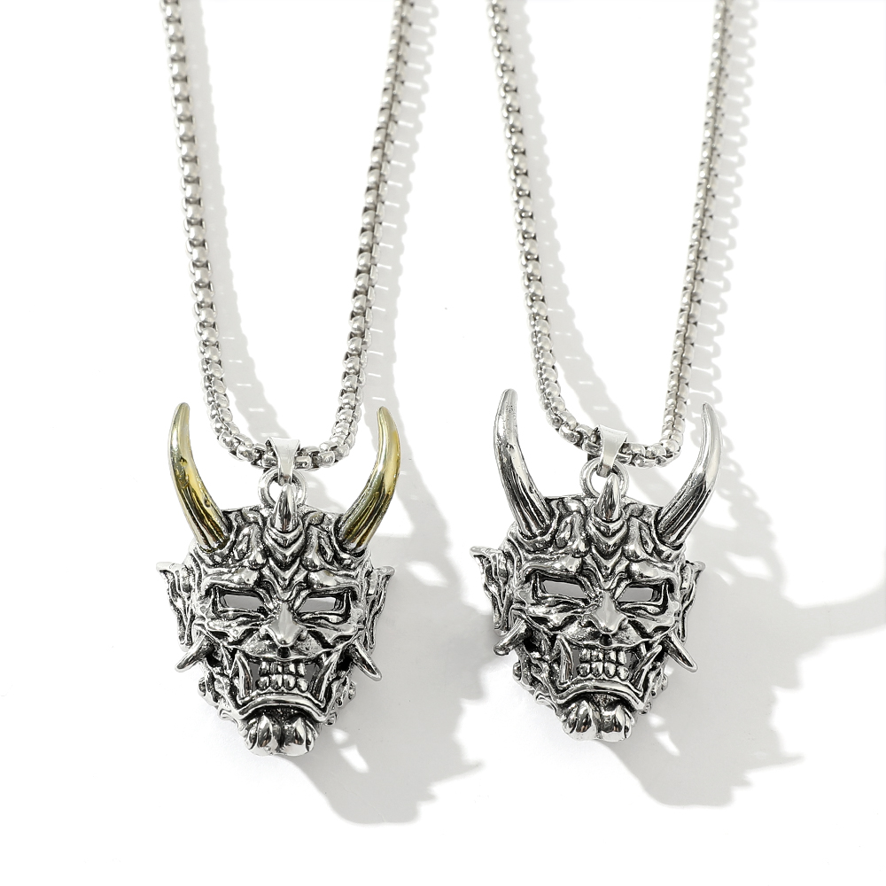 Kalung Liontin Topeng Hantu Ta - Mens Fashion Show ulasan dan harga
